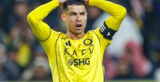 Роналдо остана в Рияд въпреки ракетните удари в региона