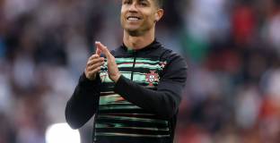 Роналдо счупи собствения си световния рекорд