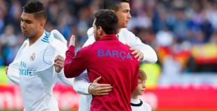 Роналдо отговори на твърдението на Рууни, че Меси е по-добър