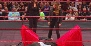 Ронда Раузи дебютира на Кечмания