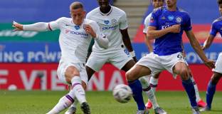 Челси отстрани Лестър от ФА Къп