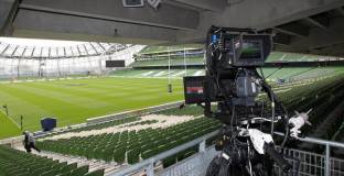 Висшата лига рискува да наруши телевизионния контракт