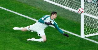 Куртоа: Франция е антифутболен тим 