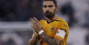 Ливърпул не може да получи Невеш