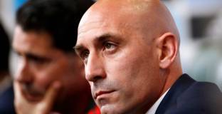 Рубиалес няма намерение да подава оставка