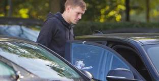 Рудневс сложил край на кариерата си заради заболяване на жена си (видео)