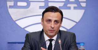 Венци Стефанов: Хората не вярват на балалайки