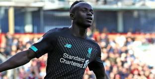 Ливърпул с класика в Бърнли