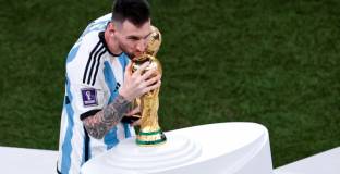  Саки: Меси бе в сянката на Марадона, сега Аржентина е в краката му