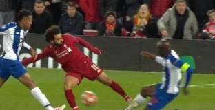 Бивш рефер: Салах трябваше да бъде изгонен