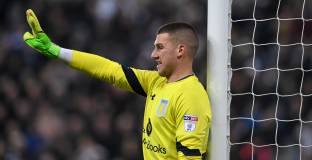 УБА купи вратар на Юнайтед