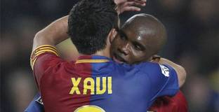 Ето'О: Шави трябва да се върне в Барса, докато Меси е там