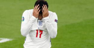 Санчо се контузи и напусна Англия