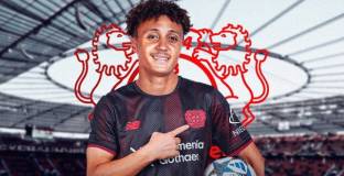 Байер Леверкузен привлече крило 