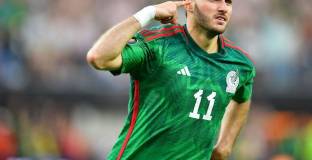 Челси определи две цели за трансфери