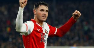 Ман Юнайтед все още следи Сантяго Хименес