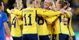  Швеция помете Италия на Световното 