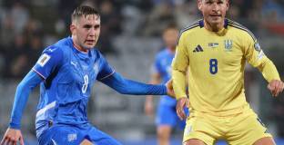 Украйна победи Исландия в мач с осем гола