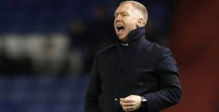 Скоулс: В Ман Юнайтед е бъркотия