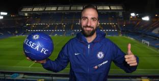 Сари поиска от Игуаин да подобри формата си