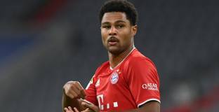 Байерн намери двама за замяна на Гнабри