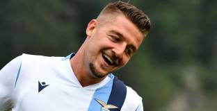  Челси следи Милинкович-Савич