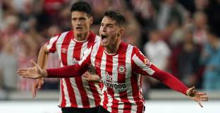 Брентфорд ужили Арсенал и поведе Висшата лига (видео)