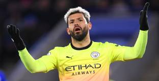 Ман Сити победи трудно в Лестър