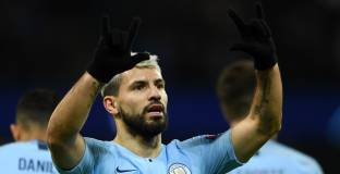 Изключителен Сити със седем през Шалке (видео)