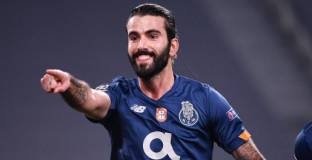 Фиорентина иска да подпише с халф на Порто