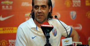 Бивш треньор на Аржентина критикува Федерацията 