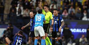 Интер грабна Суперкупата на Италия в Саудитска Арабия