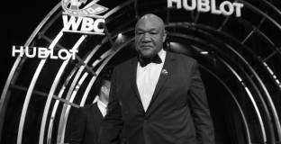 Почина легендарния Джордж Форман