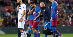 Агуеро ще отсъства поне три месеца 