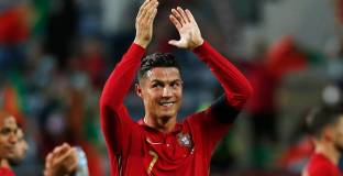 Роналдо стана най-добър голмайстор в историята на националните отбори