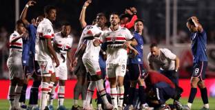 Почина колабиралият уругвайски футболист 