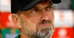 Клоп няма да работи с националния отбор на Англия 