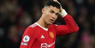 Карагър: Ман Юнайтед не може да започне сезона с Роналдо