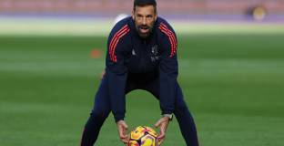 Каземиро се обърна към Ван Нистелрой