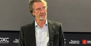 Сър Ратлиф преговаря с УЕФА, за да не бъде изключен Ман Юнайтед от ЛЕ