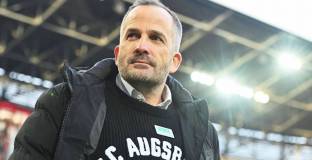 Баум остава начело на Аугсбург до края на сезона