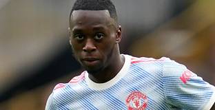  УЕФА увеличи наказанието на Уан-Бисака