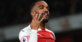 Лаказет: При Емери се подобряваме постоянно