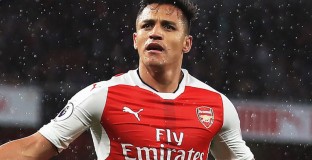Арсенал отклони всички оферти на ПСЖ за Санчес 