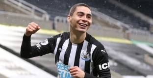 Нюкасъл - Уест Бромич 2:1 