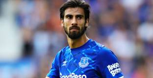   Евертън е готов да се раздели с Гомеш 