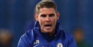  Челси отлага раздялата с Бари заради възможния сблъсък с Байерн 