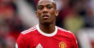  Марсиал няма да напусне Ман Юнайтед