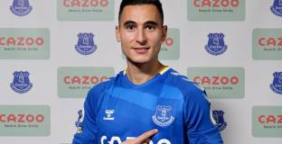 Ман Юнайтед може да подпише с бивш играч на ПСВ 