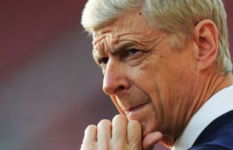 Венгер изпревари Сър Алекс и е рекордьор във Висшата лига 